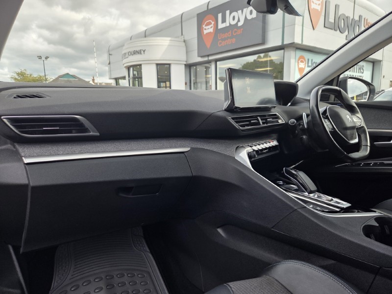 2022 (22) PEUGEOT 3008 1.6 Hybrid 225 Allure Premium 5dr e-EAT8 5694061