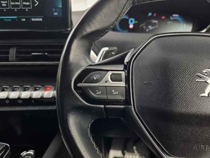 2022 (22) PEUGEOT 3008 1.6 Hybrid 225 Allure Premium 5dr e-EAT8 5694067
