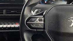 2022 (22) PEUGEOT 3008 1.6 Hybrid 225 Allure Premium 5dr e-EAT8 5694067