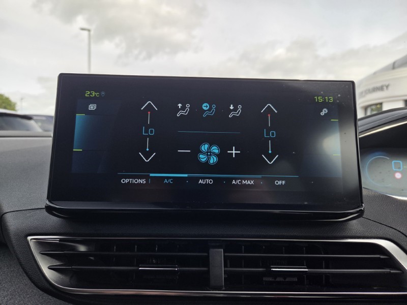 2022 (22) PEUGEOT 3008 1.6 Hybrid 225 Allure Premium 5dr e-EAT8 5694073