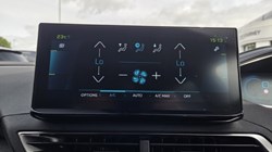 2022 (22) PEUGEOT 3008 1.6 Hybrid 225 Allure Premium 5dr e-EAT8 5694073