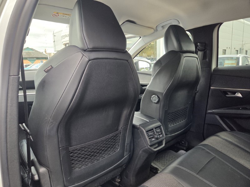 2022 (22) PEUGEOT 3008 1.6 Hybrid 225 Allure Premium 5dr e-EAT8 5694055