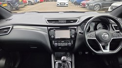 2018 (68) NISSAN QASHQAI 1.5 dCi 115 Tekna PLUS 5dr 5715725