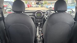 2017 (67) MINI HATCHBACK 1.5 Cooper 5dr 5699022