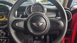 2017 (67) MINI HATCHBACK 1.5 Cooper 5dr 5699038