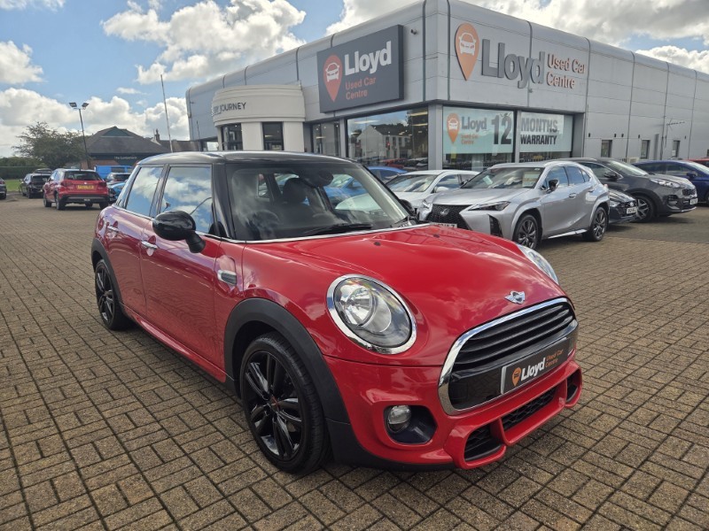 2017 (67) MINI HATCHBACK 1.5 Cooper 5dr