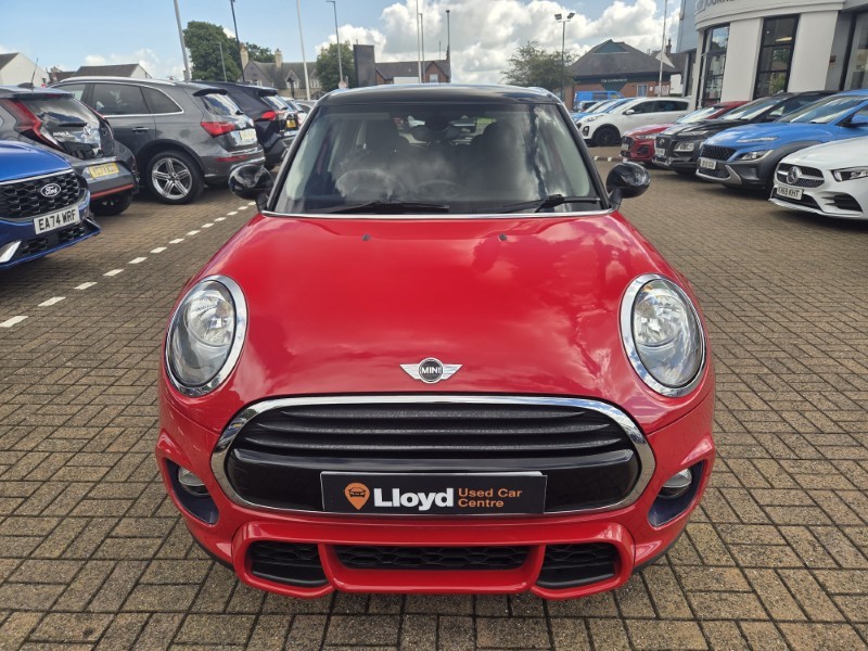 2017 (67) MINI HATCHBACK 1.5 Cooper 5dr 5699009