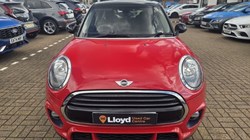 2017 (67) MINI HATCHBACK 1.5 Cooper 5dr 5699009