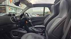 2016 (66) SMART FORTWO CABRIO 0.9 Turbo Prime Sport Premium Plus 2dr Auto 5713555
