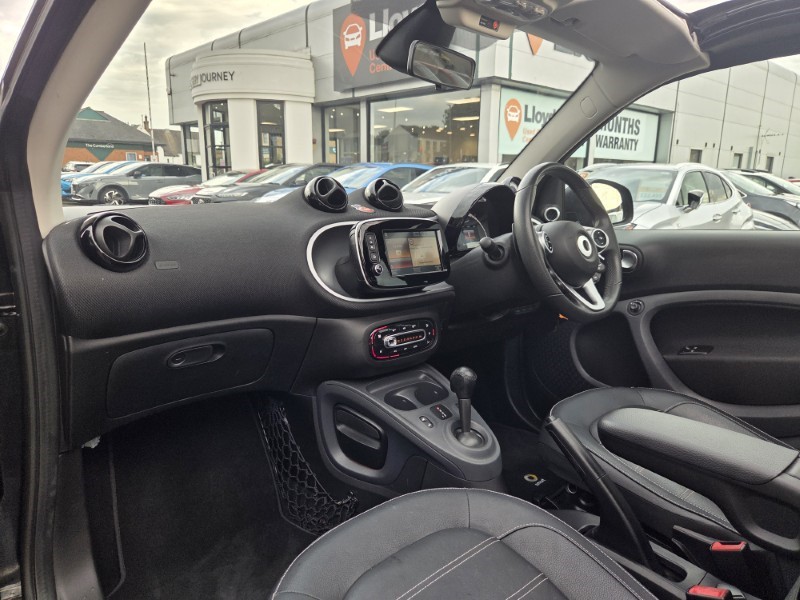 2016 (66) SMART FORTWO CABRIO 0.9 Turbo Prime Sport Premium Plus 2dr Auto 5713554