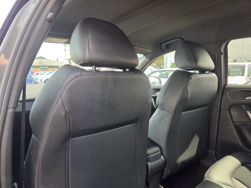 2016 (66) AUDI A1 1.4 TFSI S Line 5dr 5694493
