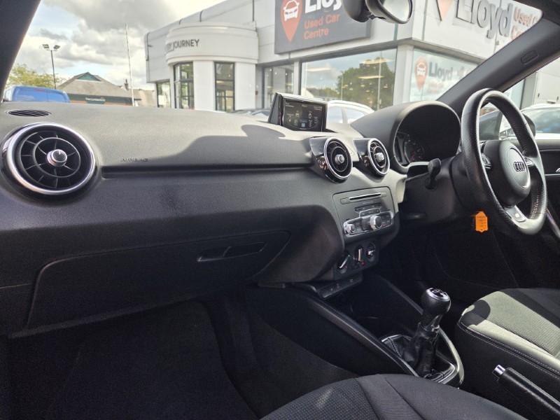 2016 (66) AUDI A1 1.4 TFSI S Line 5dr 5694499