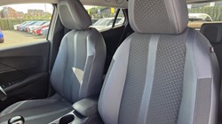 2020 (70) PEUGEOT 2008 1.2 PureTech Allure Premium 5dr 5704630