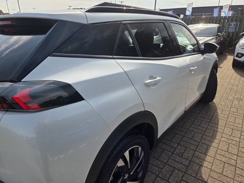2020 (70) PEUGEOT 2008 1.2 PureTech Allure Premium 5dr 5704614