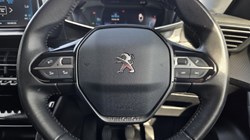 2020 (70) PEUGEOT 2008 1.2 PureTech Allure Premium 5dr 5704636