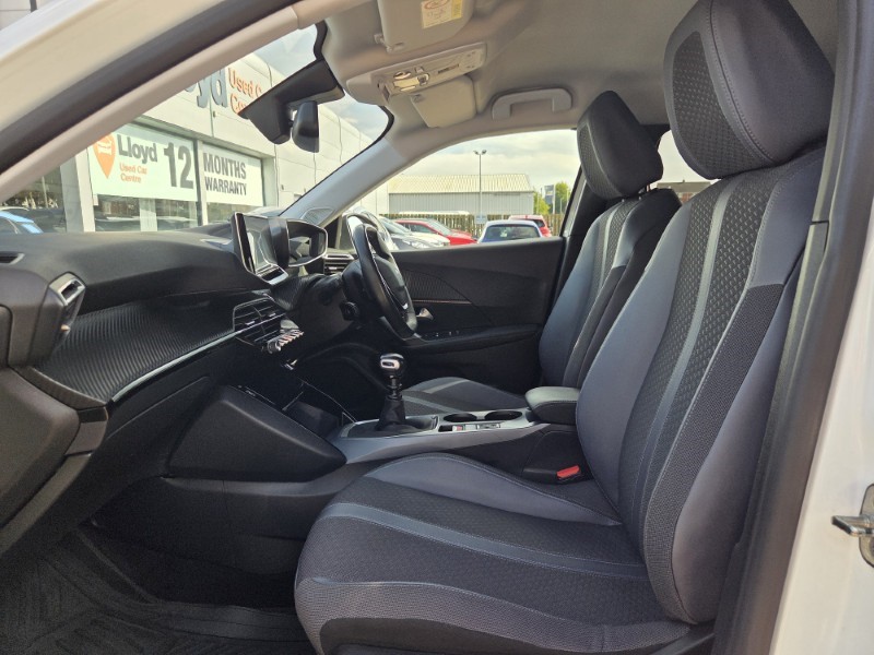 2020 (70) PEUGEOT 2008 1.2 PureTech Allure Premium 5dr 5704629