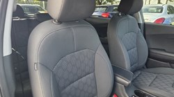 2022 (22) KIA NIRO 1.6 GDi Hybrid 2 5dr DCT 5709380