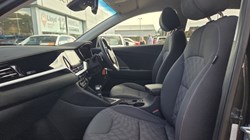 2022 (22) KIA NIRO 1.6 GDi Hybrid 2 5dr DCT 5709378