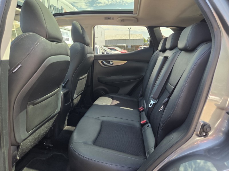 2017 (67) NISSAN QASHQAI 1.5 dCi Tekna 5dr 5709415