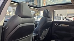 2017 (67) NISSAN QASHQAI 1.5 dCi Tekna 5dr 5709414