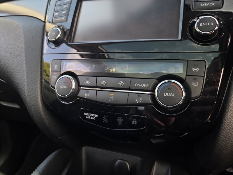 2017 (67) NISSAN QASHQAI 1.5 dCi Tekna 5dr 5709432