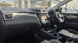 2017 (67) NISSAN QASHQAI 1.5 dCi Tekna 5dr 5709420