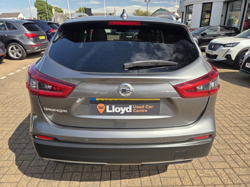 2017 (67) NISSAN QASHQAI 1.5 dCi Tekna 5dr 5709409