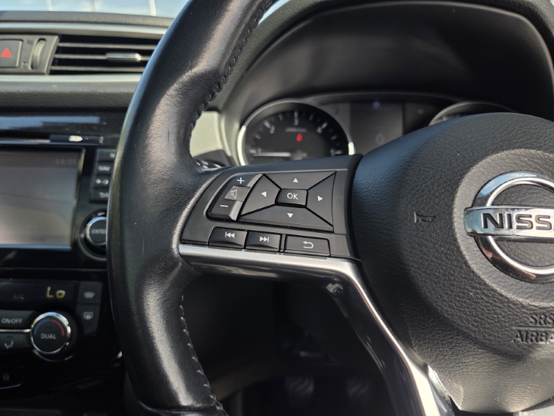 2017 (67) NISSAN QASHQAI 1.5 dCi Tekna 5dr 5709427