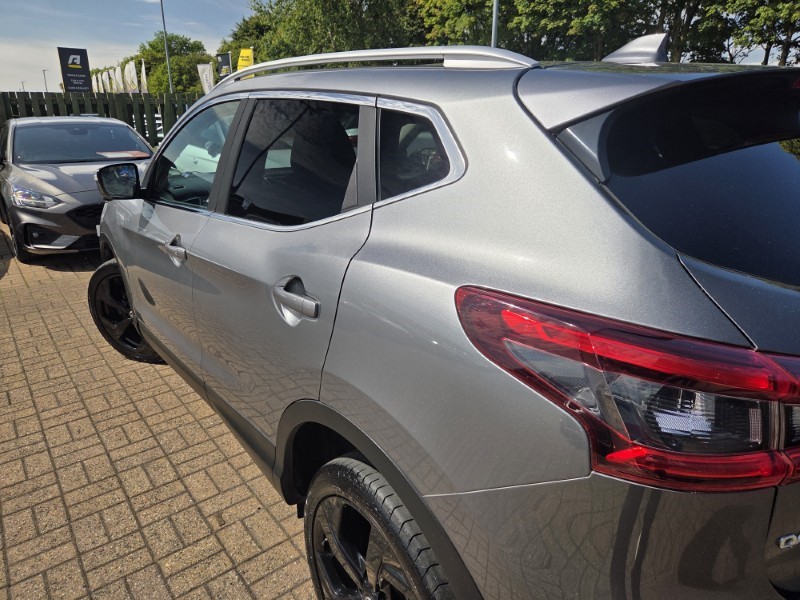2017 (67) NISSAN QASHQAI 1.5 dCi Tekna 5dr 5709405