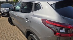 2017 (67) NISSAN QASHQAI 1.5 dCi Tekna 5dr 5709405