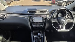 2017 (67) NISSAN QASHQAI 1.5 dCi Tekna 5dr 5709416