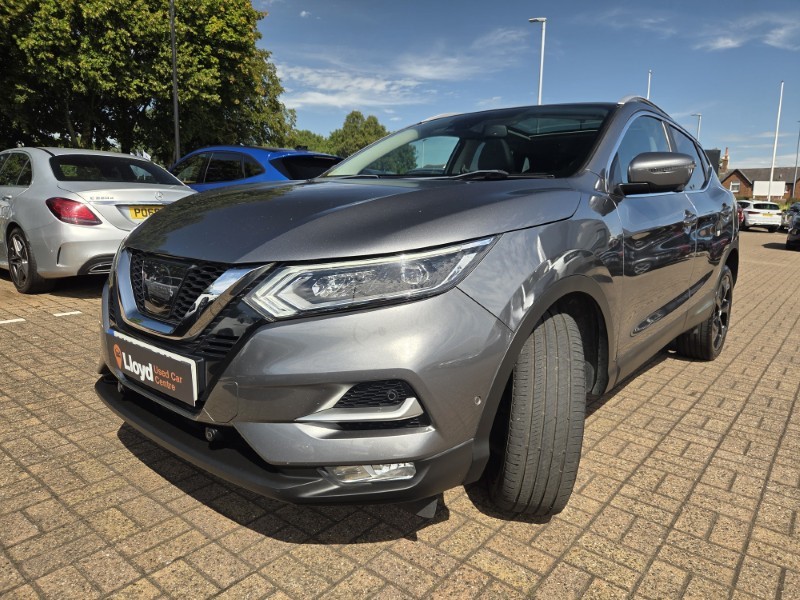 2017 (67) NISSAN QASHQAI 1.5 dCi Tekna 5dr 5709404