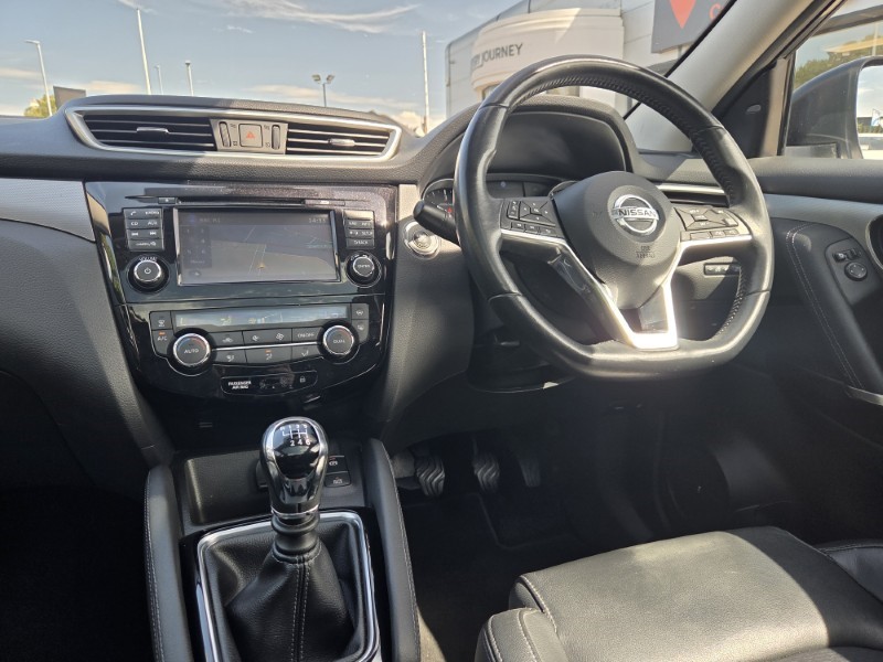 2017 (67) NISSAN QASHQAI 1.5 dCi Tekna 5dr 5709417
