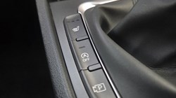 2021 (21) HYUNDAI KONA 1.0 TGDi 48V MHEV Premium 5dr 5699534