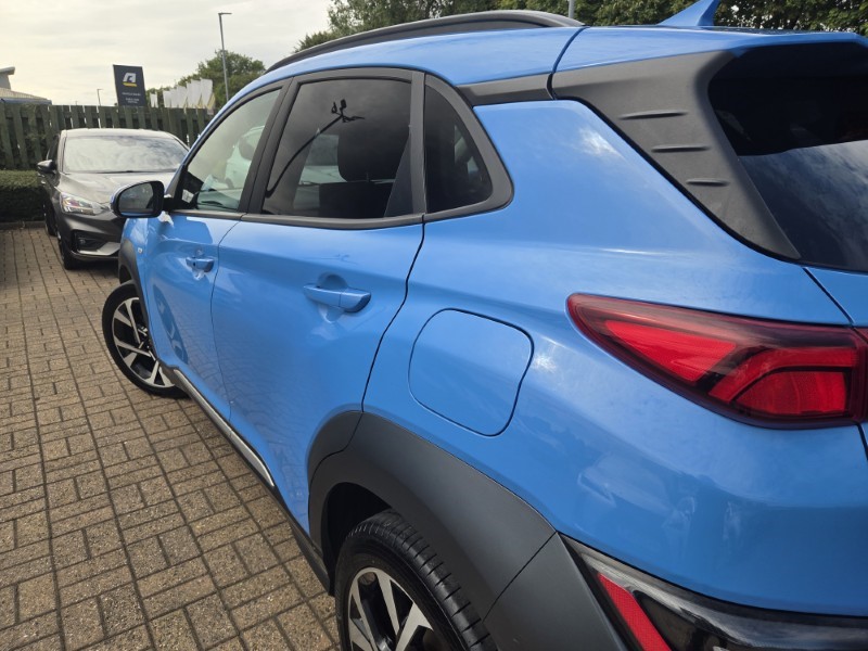 2021 (21) HYUNDAI KONA 1.0 TGDi 48V MHEV Premium 5dr 5699508