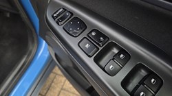 2021 (21) HYUNDAI KONA 1.0 TGDi 48V MHEV Premium 5dr 5699528