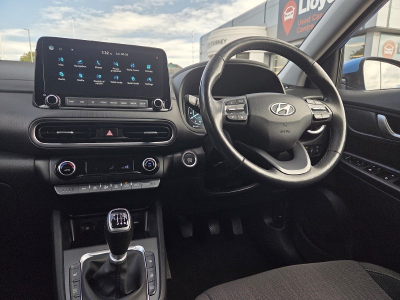 2021 (21) HYUNDAI KONA 1.0 TGDi 48V MHEV Premium 5dr 5699520