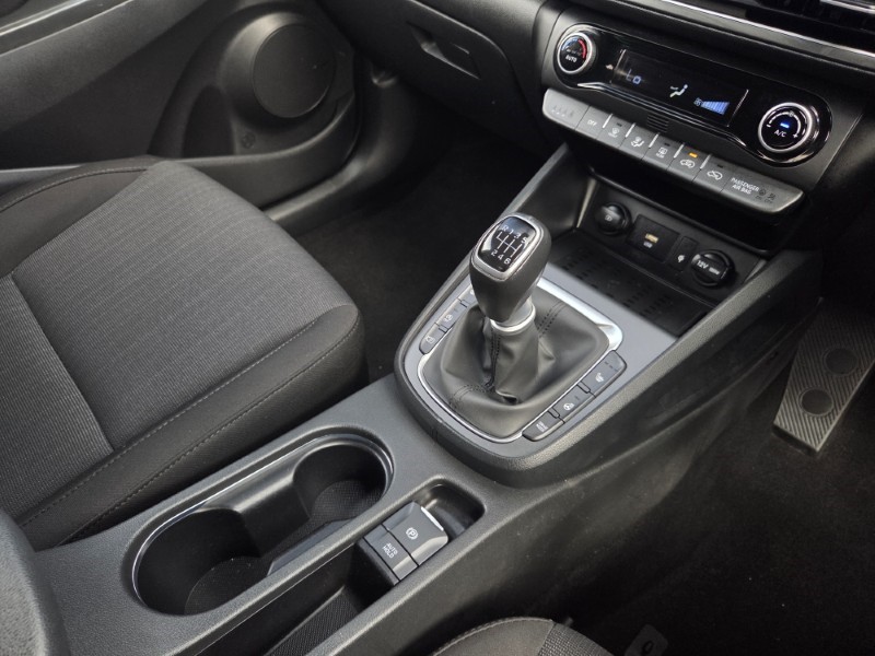 2021 (21) HYUNDAI KONA 1.0 TGDi 48V MHEV Premium 5dr 5699532