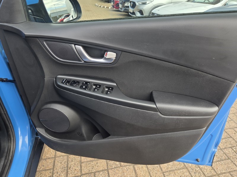 2021 (21) HYUNDAI KONA 1.0 TGDi 48V MHEV Premium 5dr 5699527