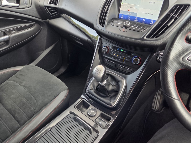 2019 (69) FORD KUGA 2.0 TDCi ST-Line 5dr 2WD 5709651