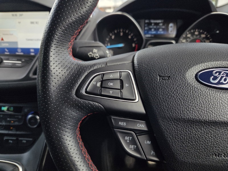 2019 (69) FORD KUGA 2.0 TDCi ST-Line 5dr 2WD 5709648