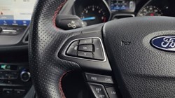 2019 (69) FORD KUGA 2.0 TDCi ST-Line 5dr 2WD 5709648