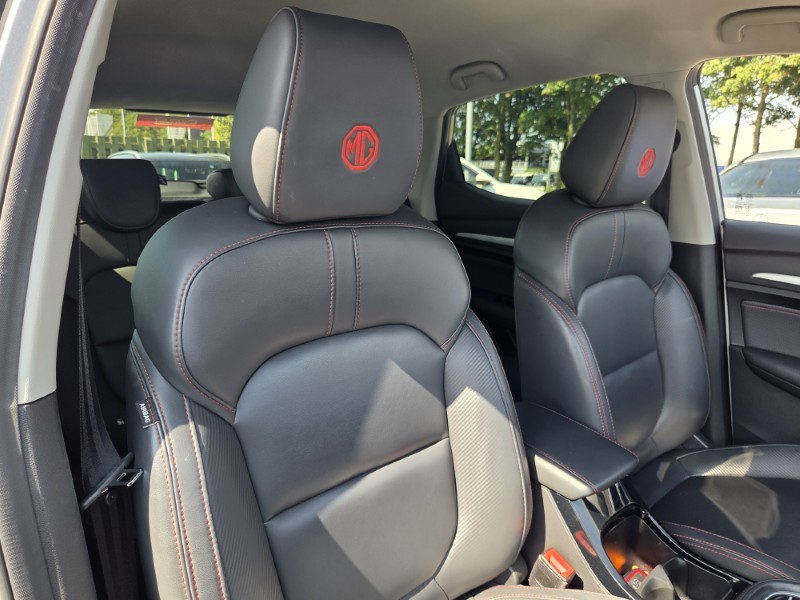 2024 (24) MG MOTOR UK ZS 1.0T GDi Exclusive 5dr DCT 5704441