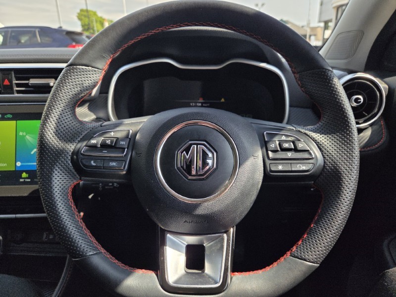 2024 (24) MG MOTOR UK ZS 1.0T GDi Exclusive 5dr DCT 5704446