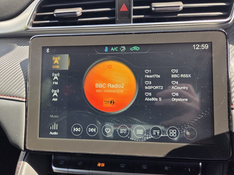 2024 (24) MG MOTOR UK ZS 1.0T GDi Exclusive 5dr DCT 5704450
