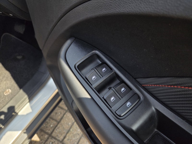 2024 (24) MG MOTOR UK ZS 1.0T GDi Exclusive 5dr DCT 5704443