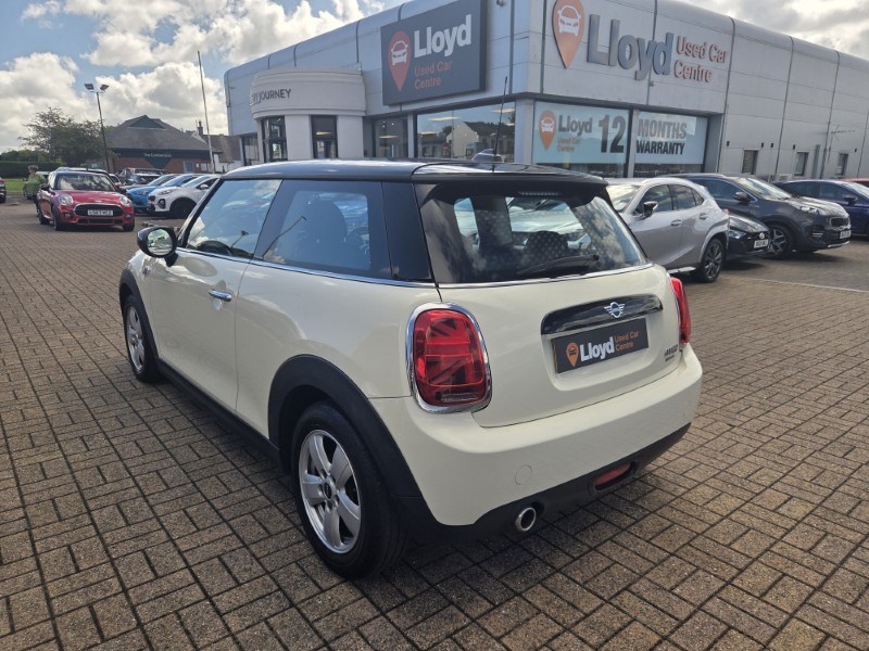 2019 (69) MINI HATCHBACK 1.5 Cooper Classic II 3dr 5709544