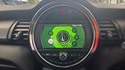 2019 (69) MINI HATCHBACK 1.5 Cooper Classic II 3dr 5709568
