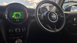2019 (69) MINI HATCHBACK 1.5 Cooper Classic II 3dr 5709553