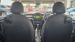 2019 (69) MINI HATCHBACK 1.5 Cooper Classic II 3dr 5709549
